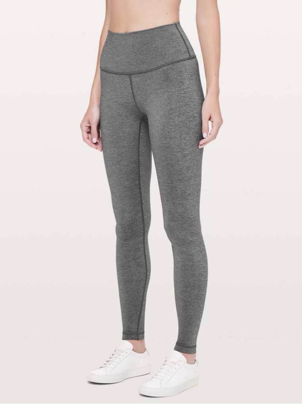 Lululemon Wunder Under Hi-Rise Tight *Luxtreme 28"
Heathered Black size 10 EUC